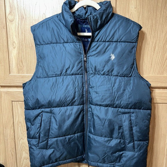 U.S. Polo Association Men's Blue Quilted Logo Vest, size L Puffer Jacket Nice - Picture 1 of 10